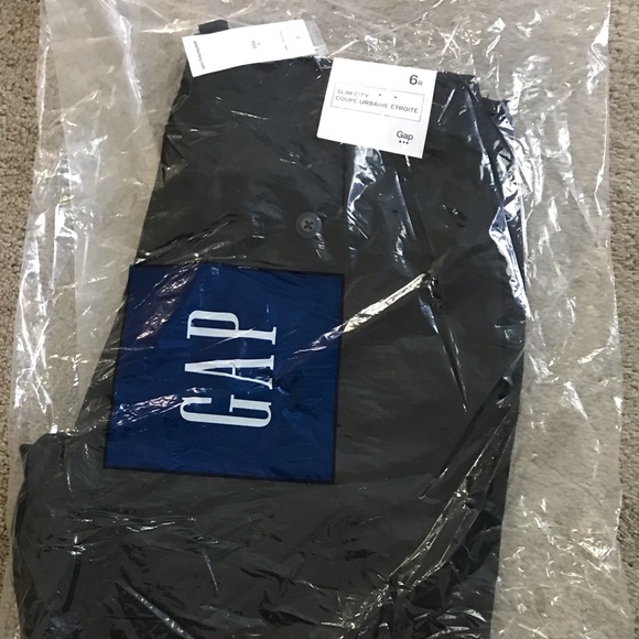 Gap the slim city khaki size 6 regular - Picture 2 of 2